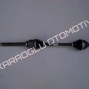 Trafic Sağ Aks 2.0 Dizel M9R 7711368831 8200452268 93856308