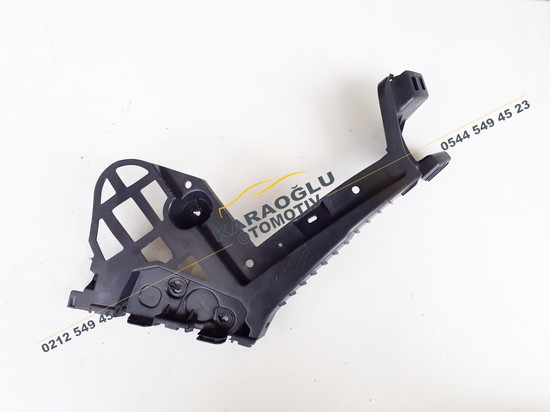 Clio 3 Grand Tour Arka Sağ Tampon Braketi 8200583033
