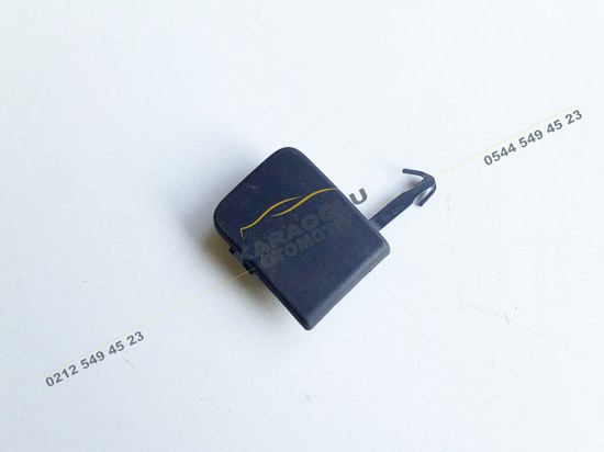 Kangoo 3 Arka Tampon Çeki Demiri Kapağı 8200499030