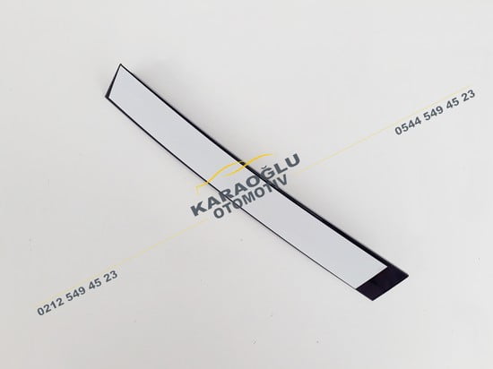 Espace 5 Sol Arka Kelebek Camı Çıtası 822354302R