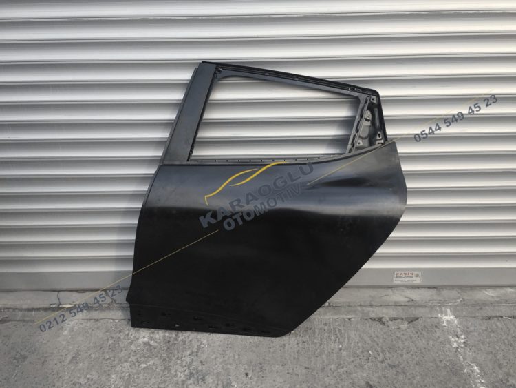 Clio IV Arka Sol Kapı 821012089R