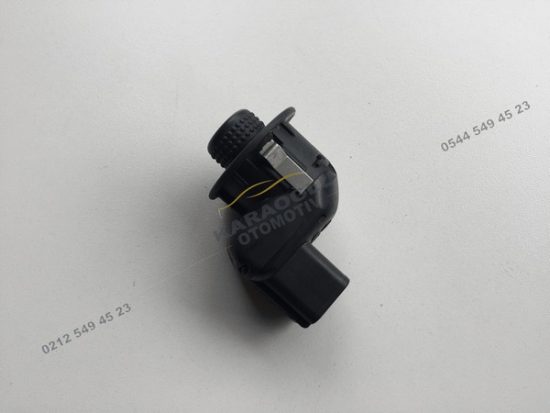 Clio 4 Captur Ayna Kumanda Düğmesi Katlanır Tip 8200676529