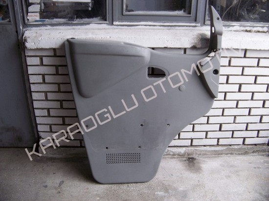 Master Sol Ön Kapı Döşemesi 8200110316