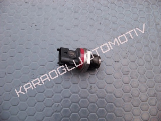 Koleos Laguna 3 Mazot Basınç Müşürü 2.9 M9R 0281002840