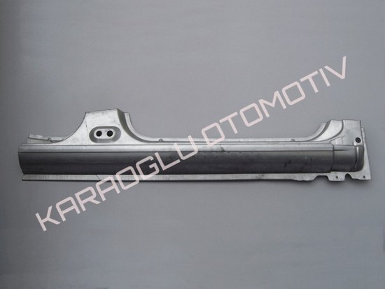 Clio Symbol Sağ Marşpiyel Sacı 7751474409