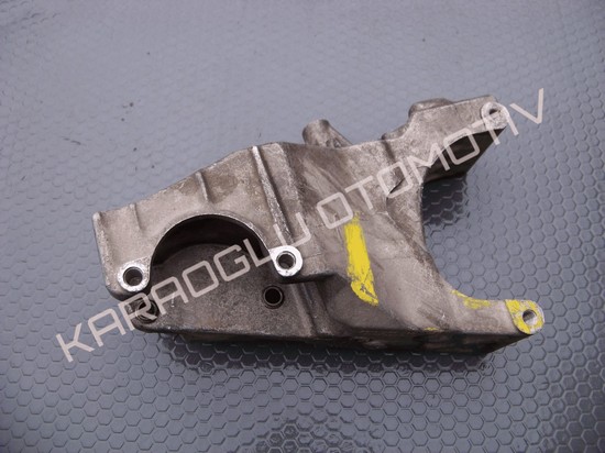 Clio Megane Direksiyon Pompa Ayağı 7700272322 7700854040