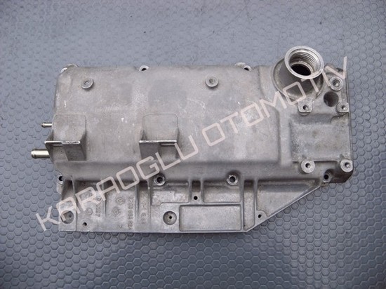 Twingo Clio Külbütör Kapağı 1.2 8v 7700864624