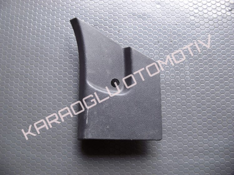 Master 3 Kapı Direği Kaplaması Sol Ön 8200689899