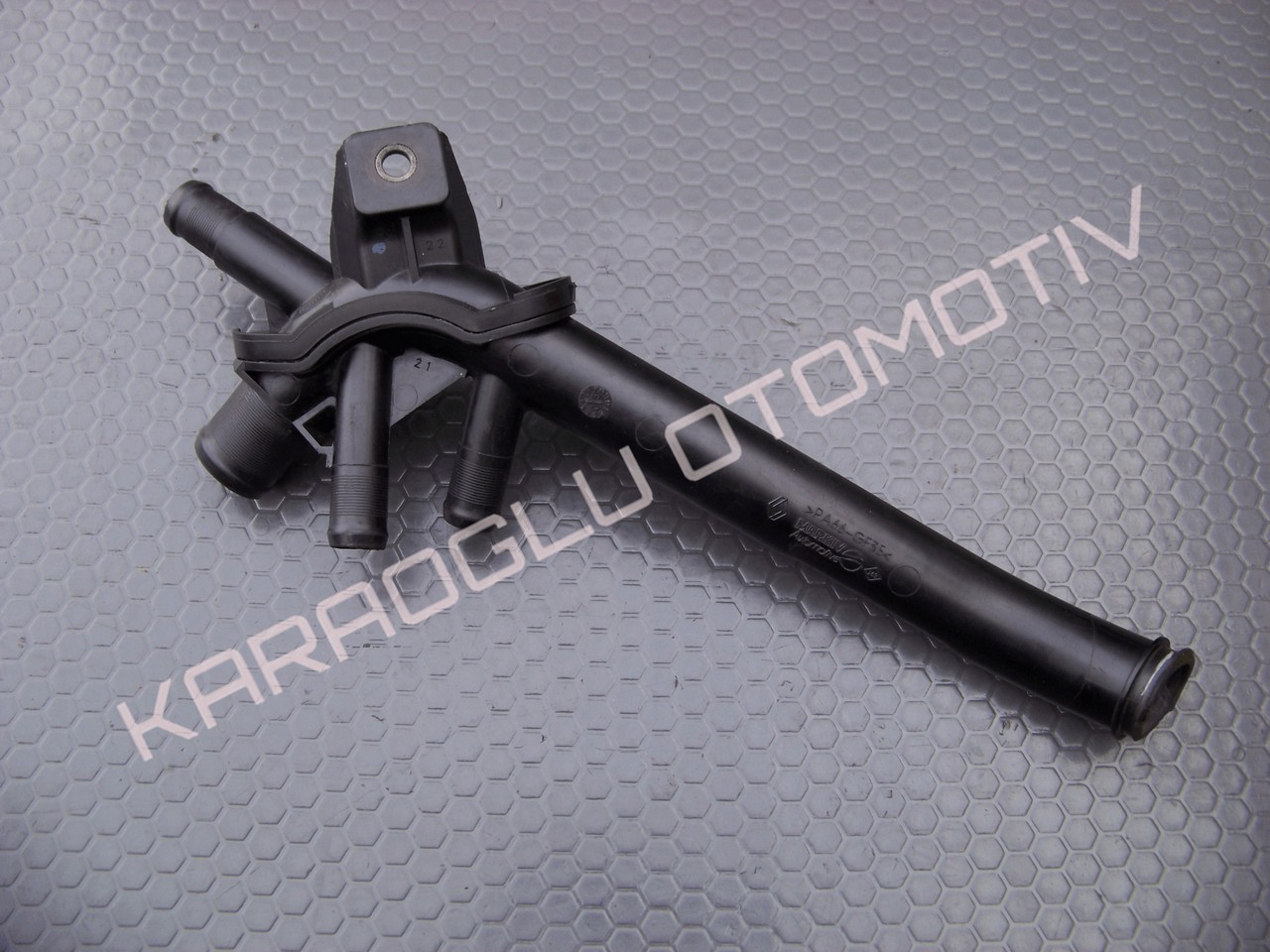 Megane Devirdaim Borusu 8200110038 8200557908