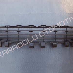 Megane 2 Ön Tampon Orta Alt Izgarası 8200412379