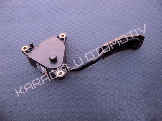 Kangoo 3 Gaz Pedalı Komple 8200436864