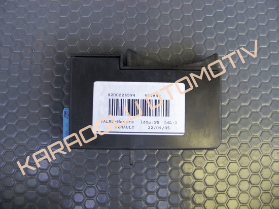 Laguna 2 Kart Okuyucu Yuvası 8200224595