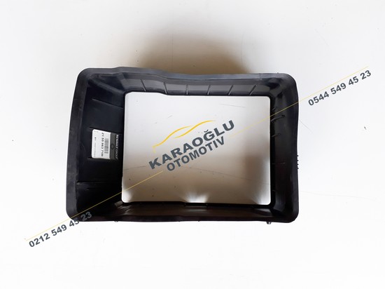 Talisman Megane 4 Turbo Radyatörü Hava Kanalı 215586371R