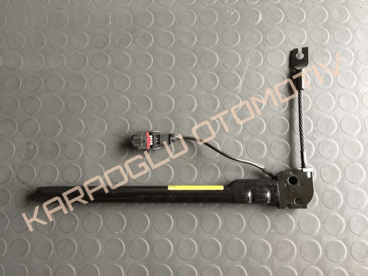 Clio 3 Emniyet Kemeri Kolu Ön Sağ 8200794022