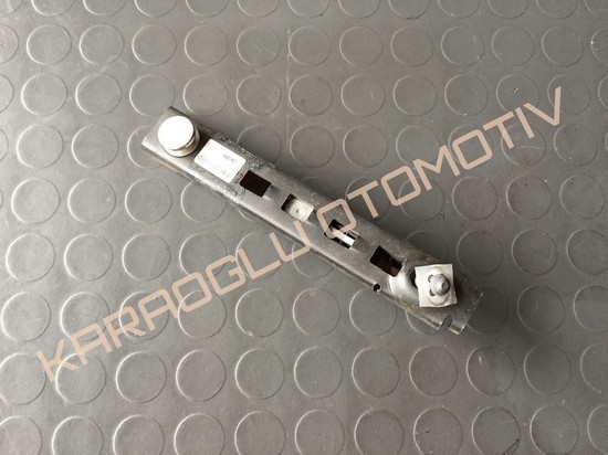 Kangoo 3 Emniyet Kemeri Ayar Mekanizması 8200448762