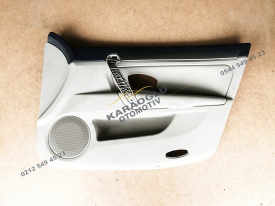 Laguna 3 Kapı Panosu Sağ Ön 809000402R