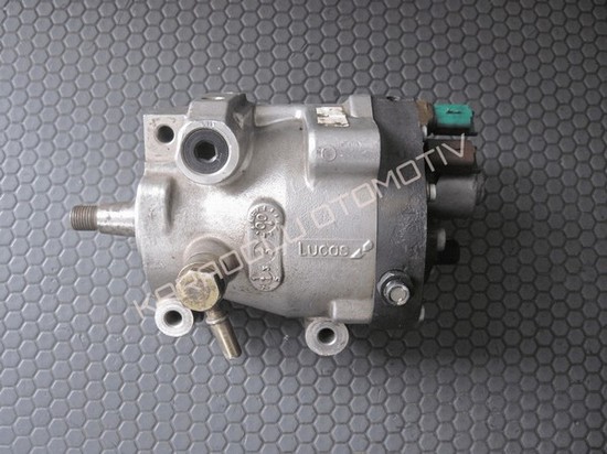 Kangoo Clio Mazot Pompası 1.5 K9K 8200707450 R9042A070A