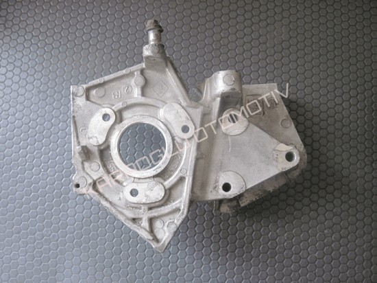 Trafic Mazot Pompası Ayağı 1.9 Dizel 168128087R 8200259757