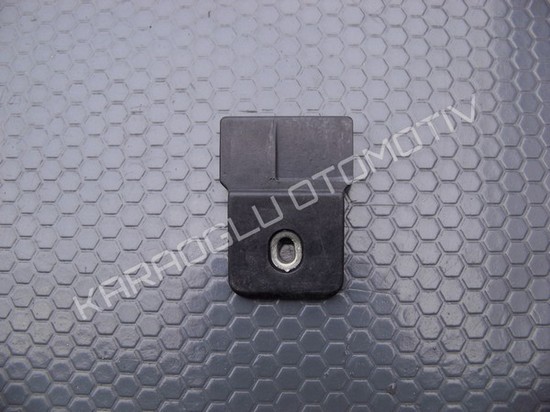 Master Kapı Kilit Karşılığı Arka Üst 7700353019