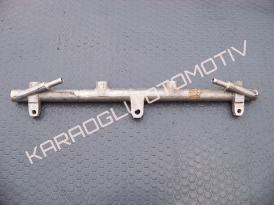 Reno 21 Enjektör Tevzi Kütüğü 7700727796