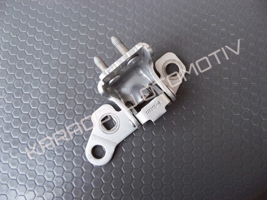 Zoe Kapı Menteşesi Sol Arka Üst 824014370R