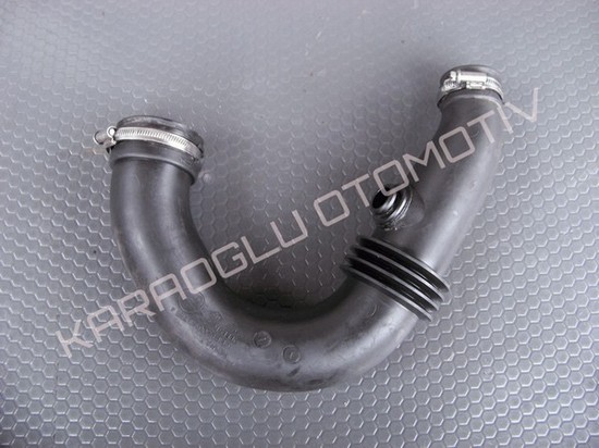 Kangoo Clio Hava Filtre Borusu 8200143788 8200368252