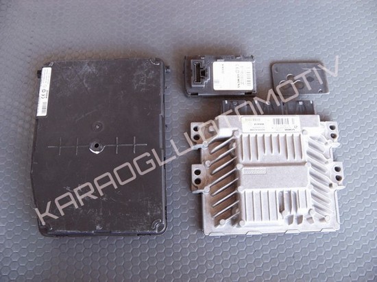 Scenic 2 Direksiyon Kolon Kilidi 8200780028 8201340959