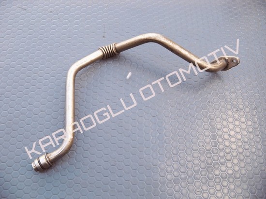 Trafic Turbo Yağlama Borusu 2.0 Dizel M9R 8200460763