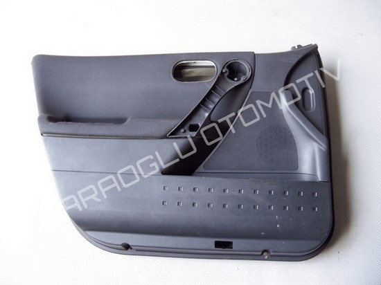 Megane 2 Kapı Panosu Sol Ön 8200479382