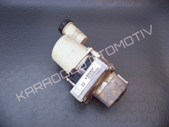 Clio Kangoo Direksiyon Pompası 8200520790 8200718096 8200886452