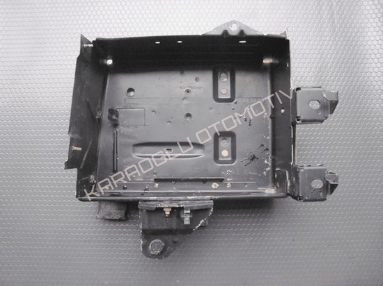 Trafic Akü Yuvası 8200138875 8200901680