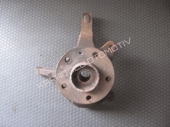 Trafic Aks Taşıyıcı Sağ Ön 1.9 Dizel 8200224361 8200227726 8200630533