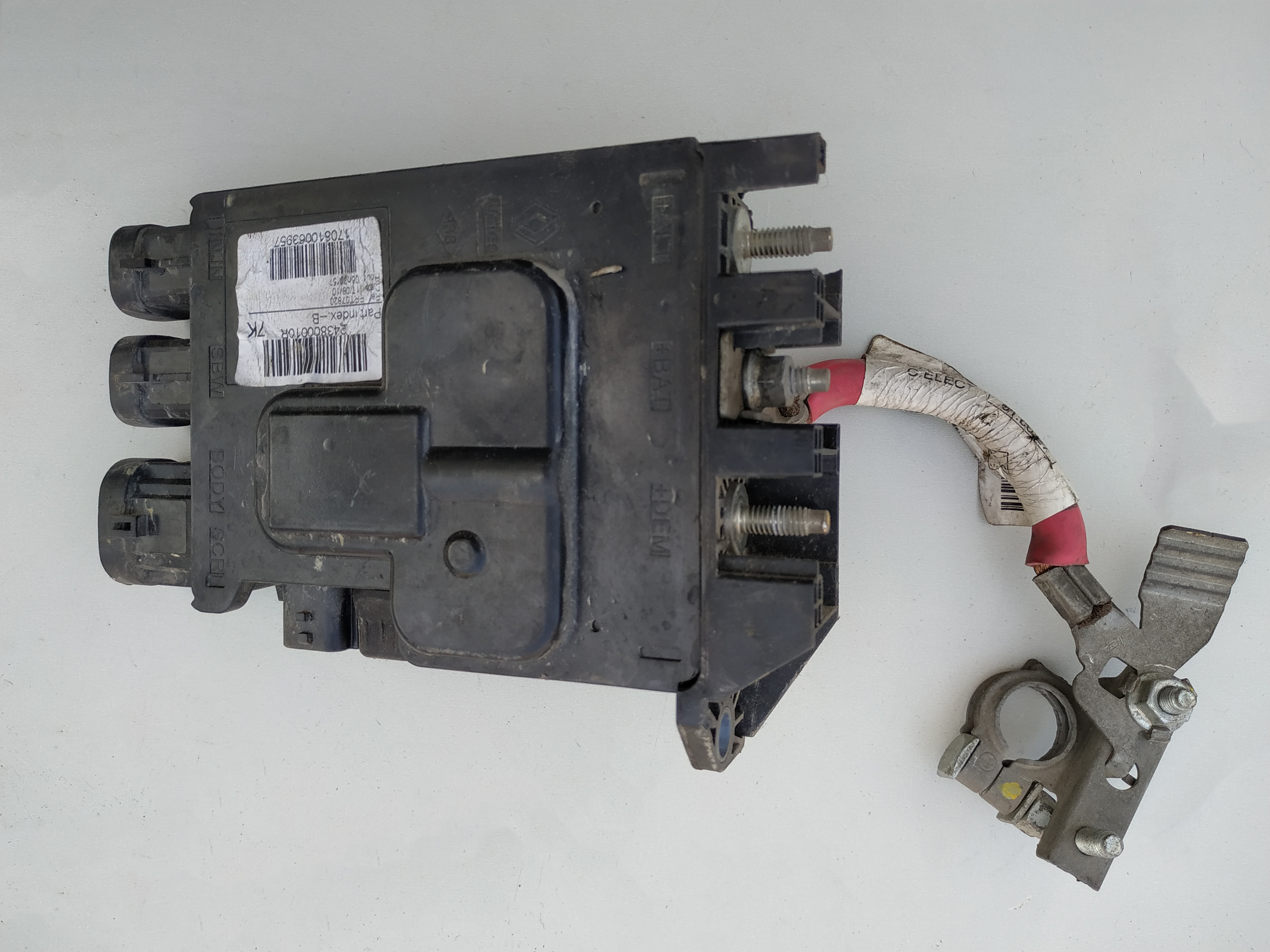 Megan 3 Sigorta Kutusu 243800010R