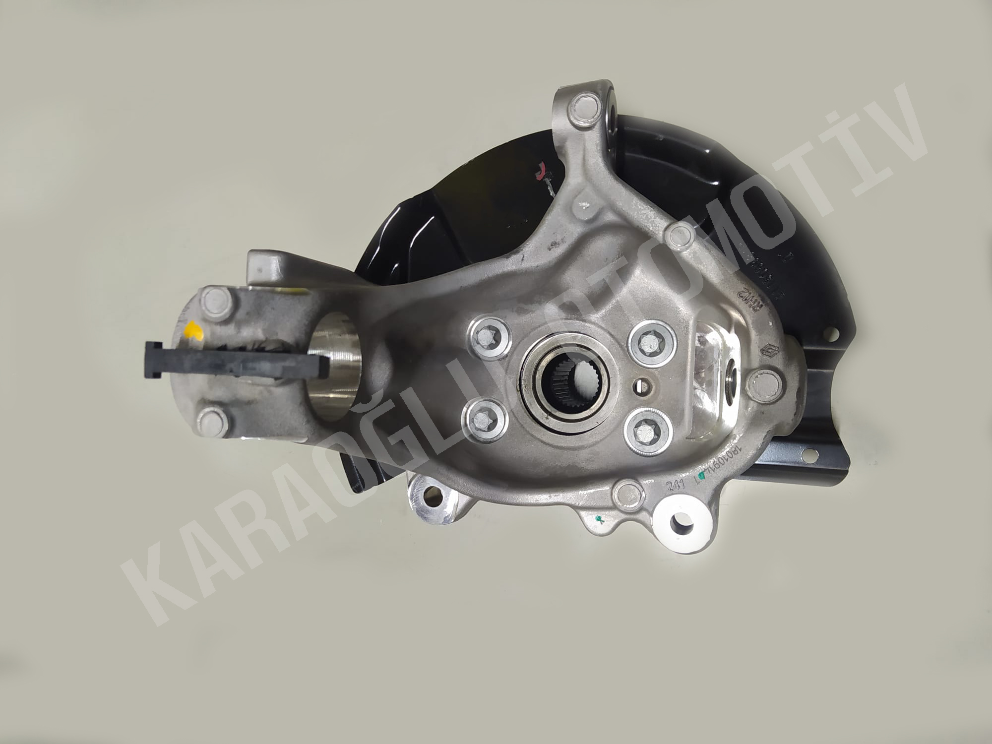 Renault Talisman Megane IV Sağ Aks Taşıyıcı 400103354R