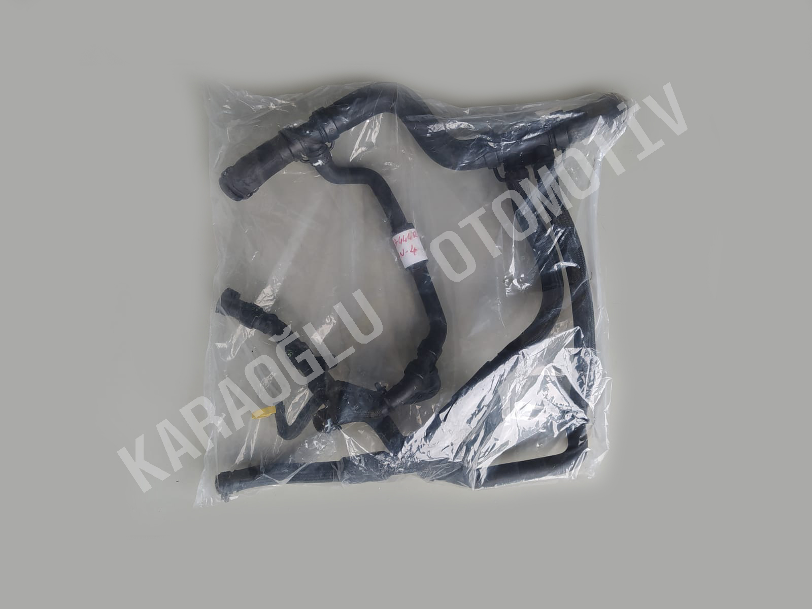 215037444R Clio V Megane IV Trafic III Radyatör Çıkış Hortumu