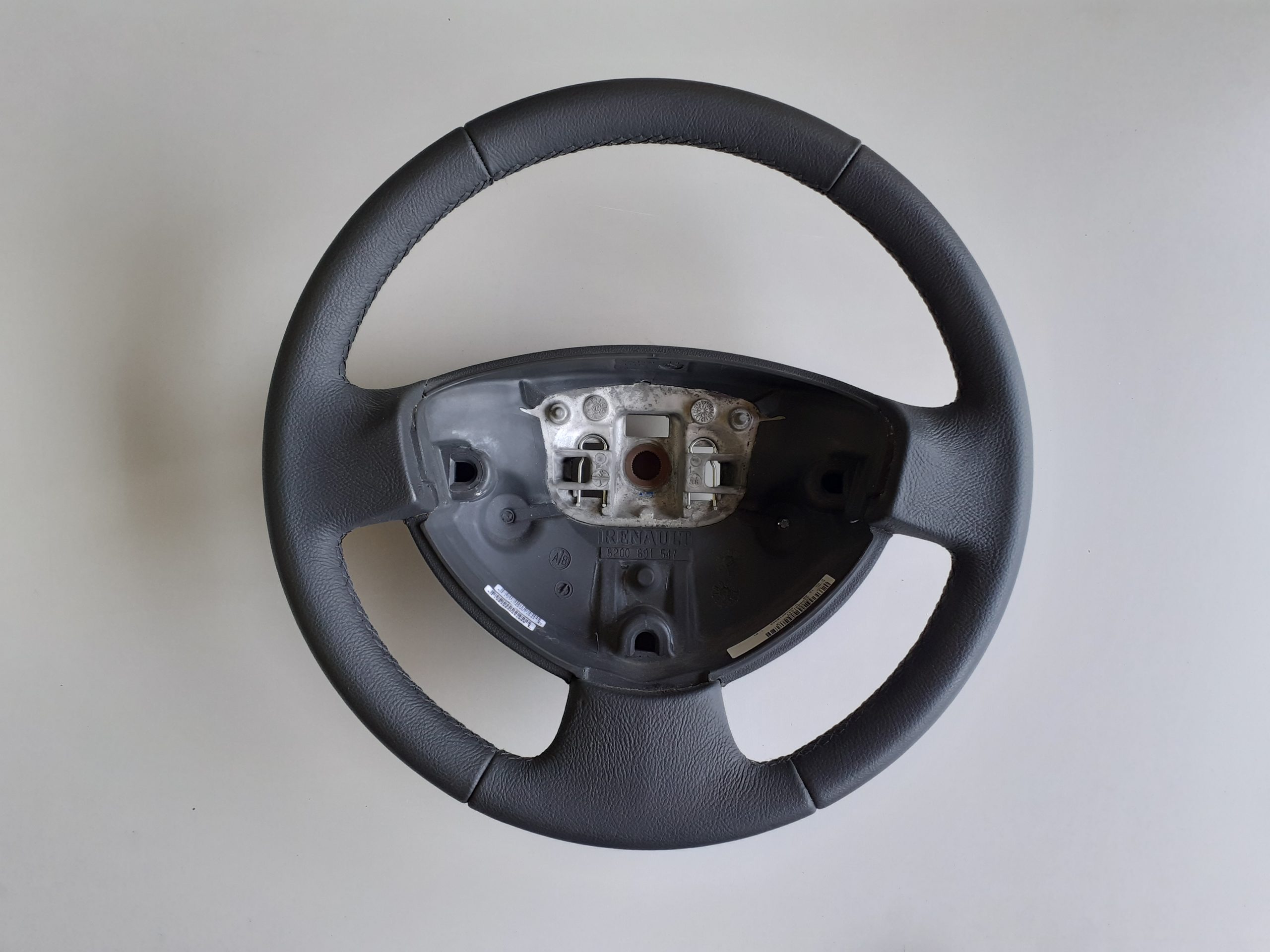 Dacia Logan Sandero Direksiyon Simidi 8200891547