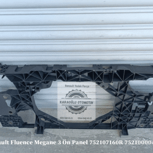 Megane III Fluence Ön Panel 752107160R 752100004R