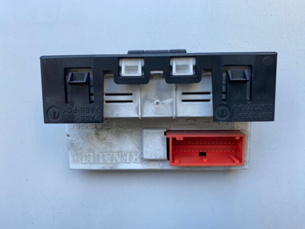 8200107839 Renault Megane 2 Radyo Gösterge Ekranı - Görsel 2