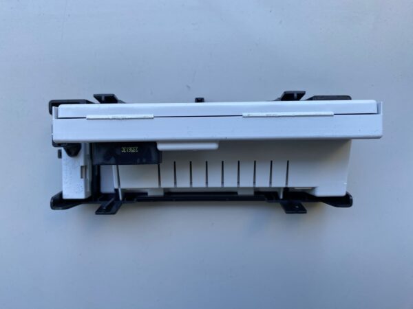 8200755120 Renault Megane 2 Radyo Gösterge Ekranı - Görsel 2
