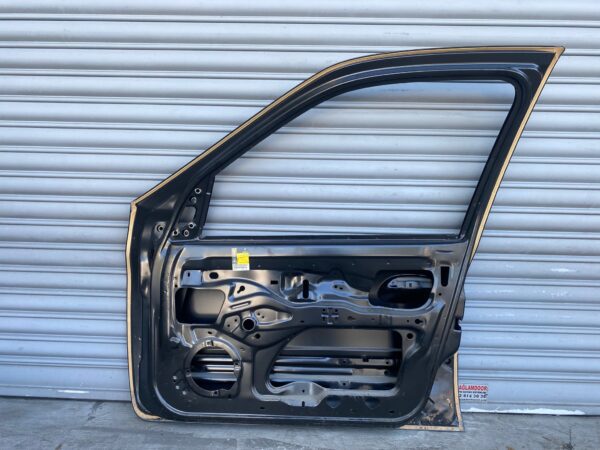 7751469452 7751472706 7751472476 Renault Clio 2 Sağ Ön Kapı - Görsel 2