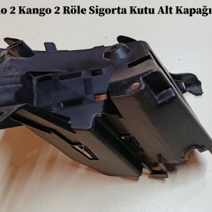 8200129134 Renault Clio 2 Kango 2 Röle Sigorta Kutu Alt Kapağı Çıkma