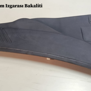 7700410609 Renault Clio Sağ Ön Cam Izgarası Bakaliti Çıkma