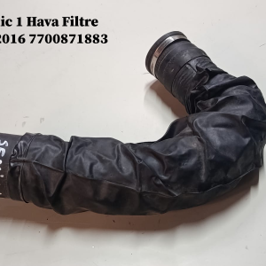 7700872016 7700871883 Renault Megane 1 Scenic 1 Hava Filtre Borusu Çıkma